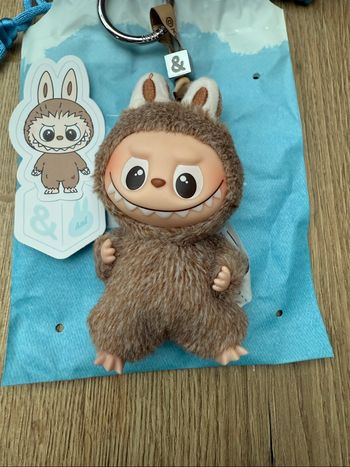 Labubu pin for  love sa lettre &