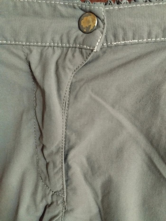 🟩 Décathlon - Short - kaki - 10 ans 🟩 - photo numéro 5
