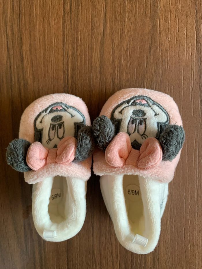 Chaussons Minnie 6 9 mois neufs - photo numéro 4