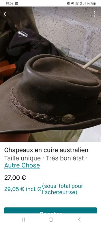 Chapeau en cuire australien