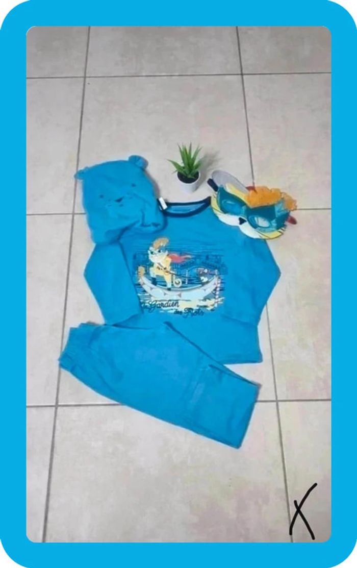 Beau pyjama 3/4 ans sergent major