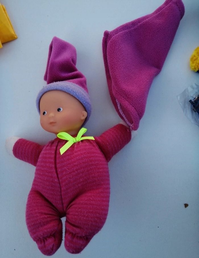 Poupée doudou corolle