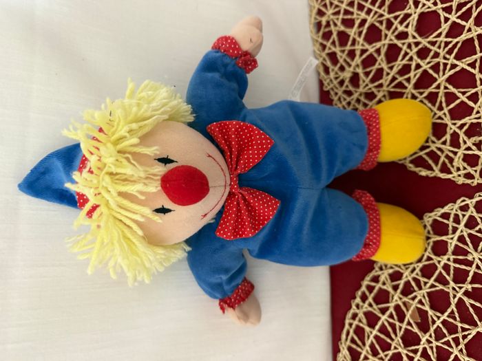doudou clown multicolore - photo numéro 3
