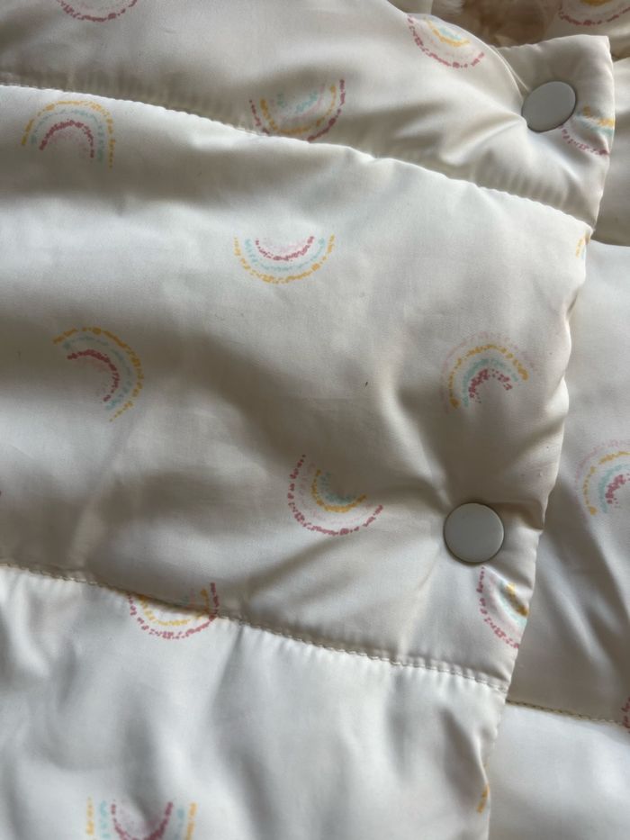 Doudoune motifs arc-en-ciel taille 18 mois Tex - photo numéro 2