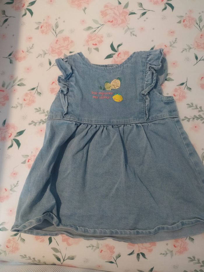 Robe en jean's motif fruit