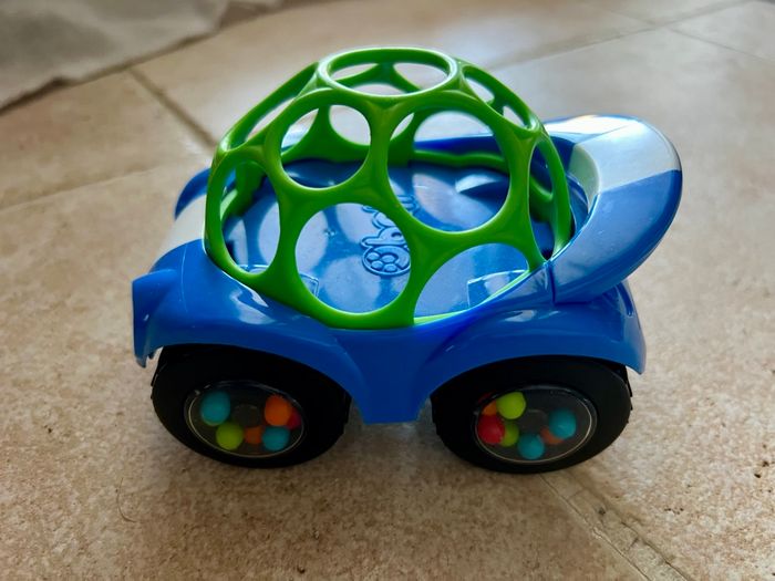 Voiture hochet oball - photo numéro 5