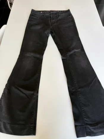 Jeans noir flare notify paris