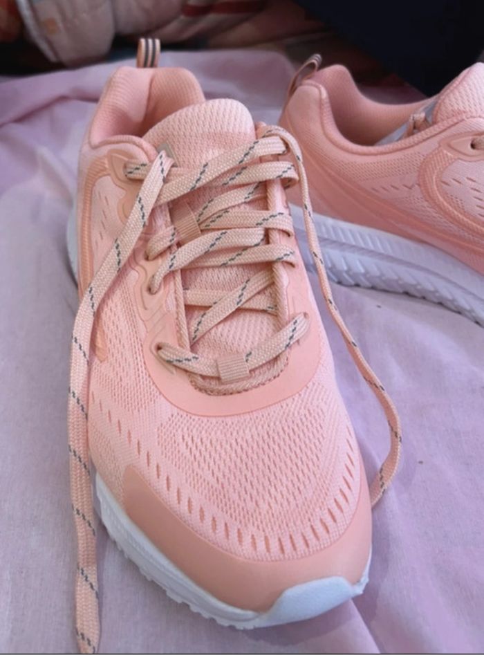 Baskets Fila neuve - photo numéro 3