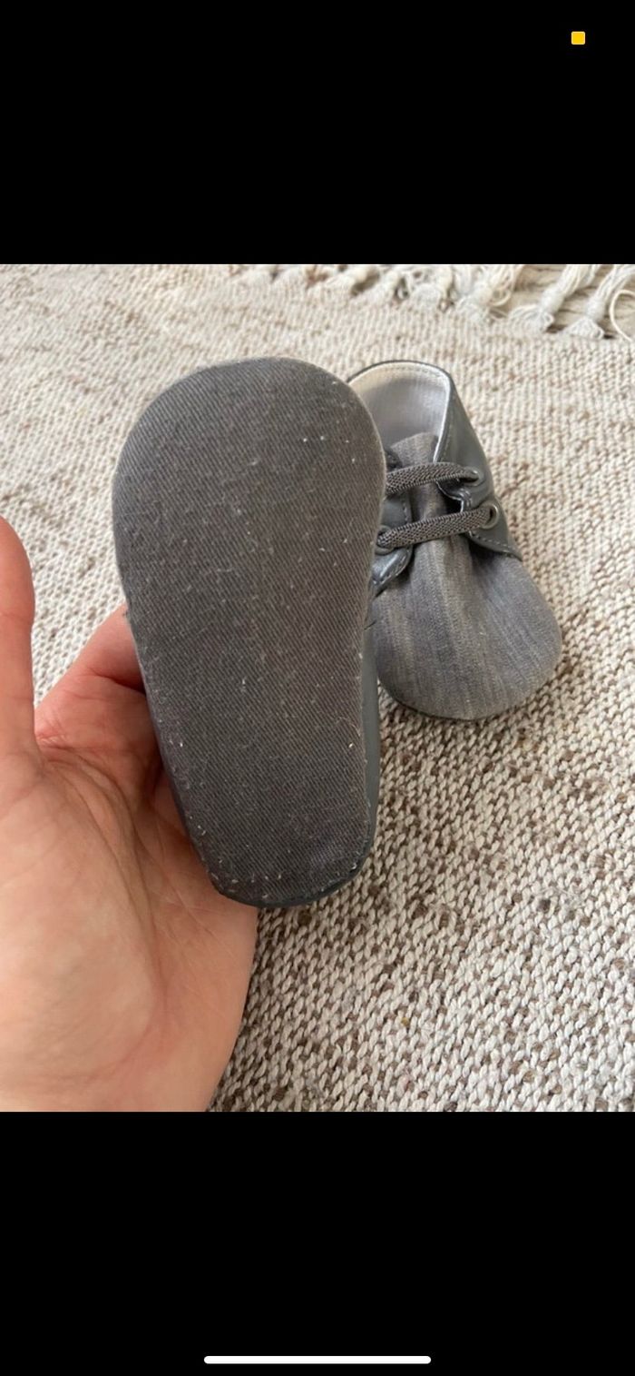 Chaussures bébé 6/12 mois - photo numéro 3