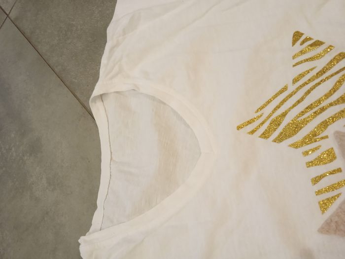 t shirt blanc neuf avec étoile moumoute et doré - photo numéro 3