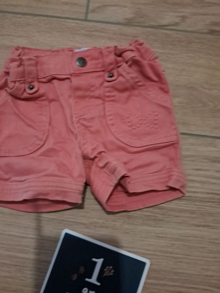 Short alphabet 12 mois - photo numéro 5