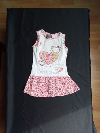 Robe courte sans manche neuf sans étiquette