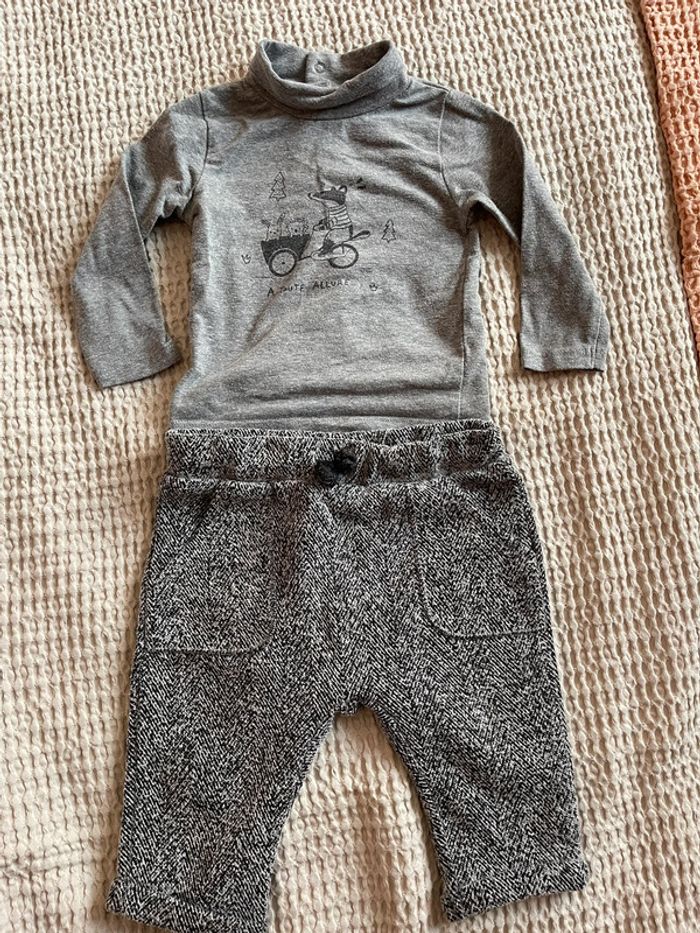Ensemble t shirt pantalon bébé baby Zara boys