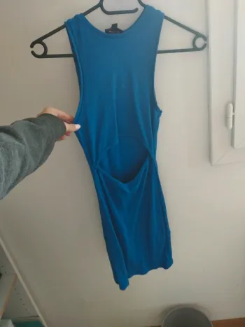 Robe ventre ouvert