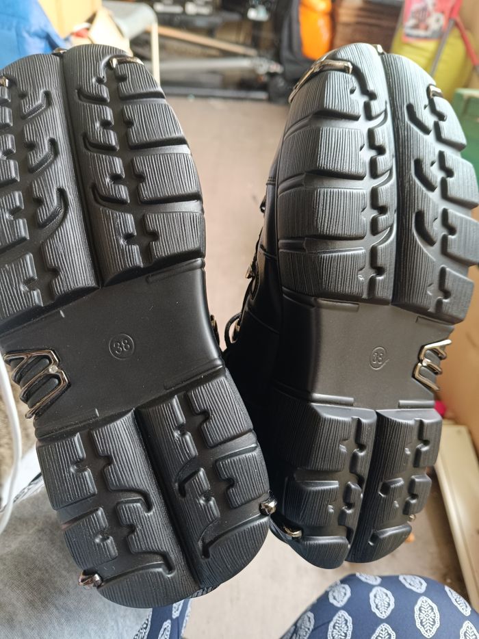 Chaussure - photo numéro 7