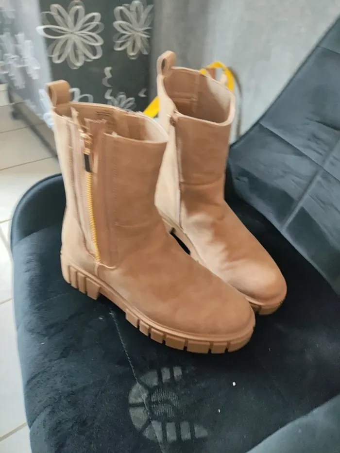 Botte beige façon daim taille 39 beige - photo numéro 2