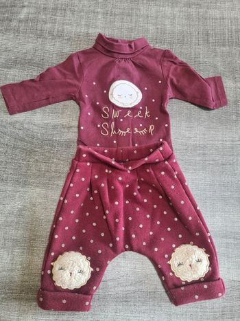 Ensemble tee shirt + pantalon