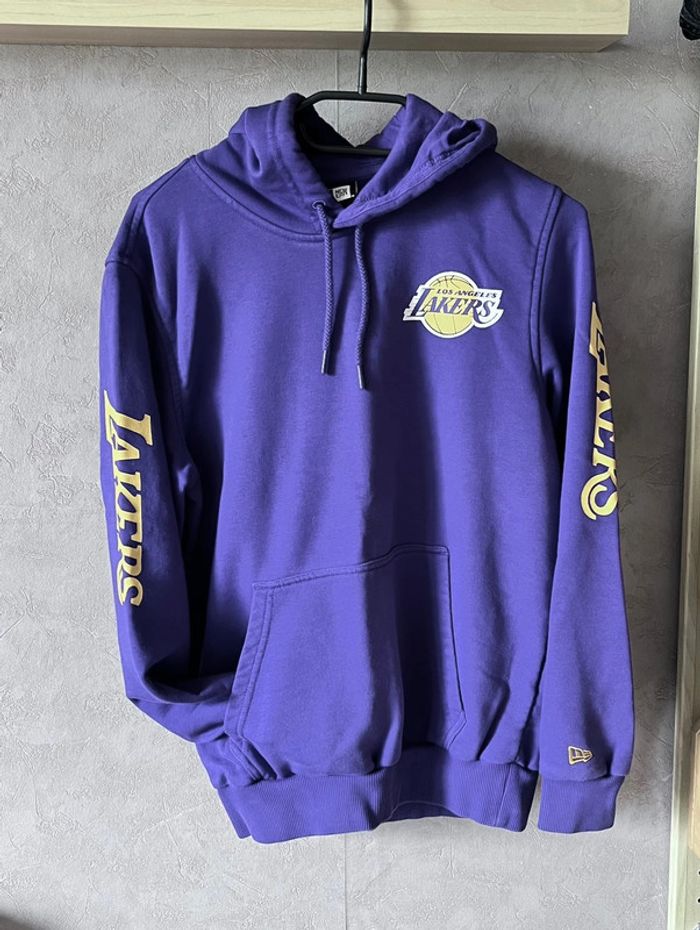 Sweat à capuche unisex les Lakers de Los Angeles New Era