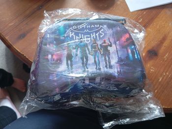 Boitier de rangement manette.