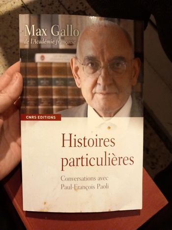 Livre histoire particulière