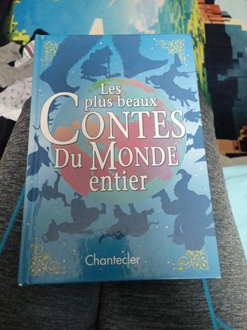 Livre les plus beaux contes du monde entier