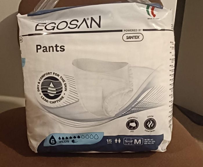 Couche pants
