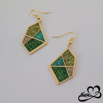 Boucles d'oreilles dorées pailletées