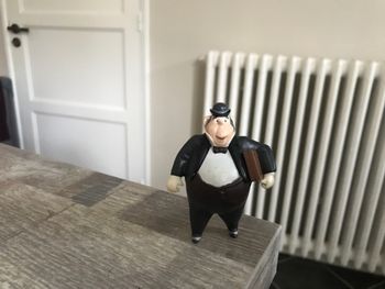 Figurine majordome Lawrence la princesse et la grenouille