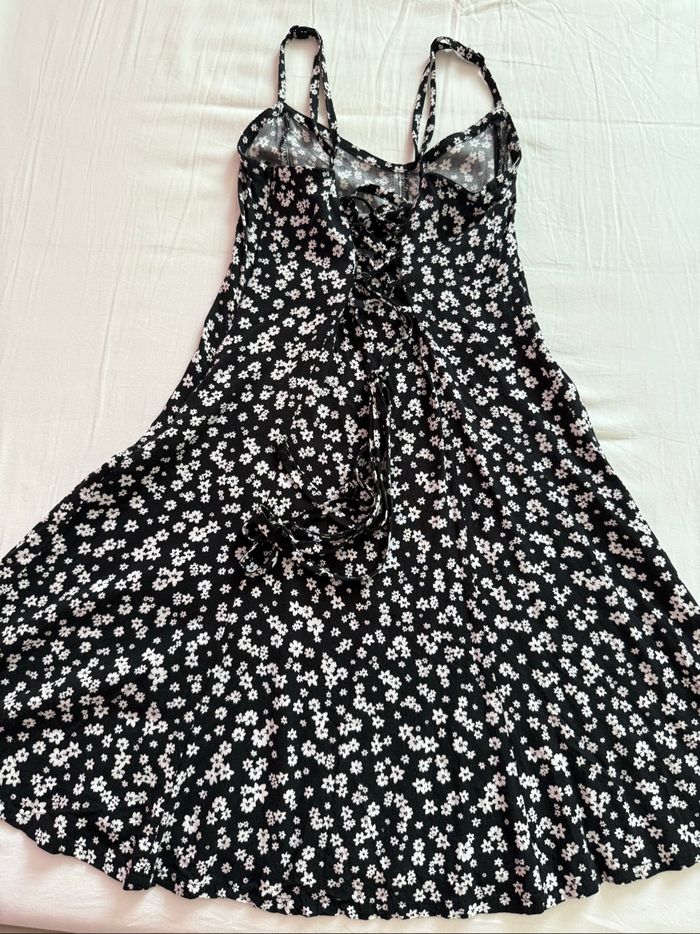 Robe XS - photo numéro 2