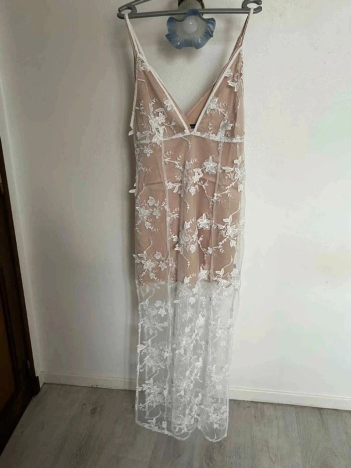 Robe de soirée en dentelle blanche - photo numéro 3