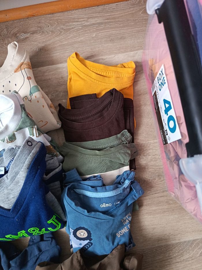 Lot de vêtements bébé garçon 12 mois - photo numéro 4