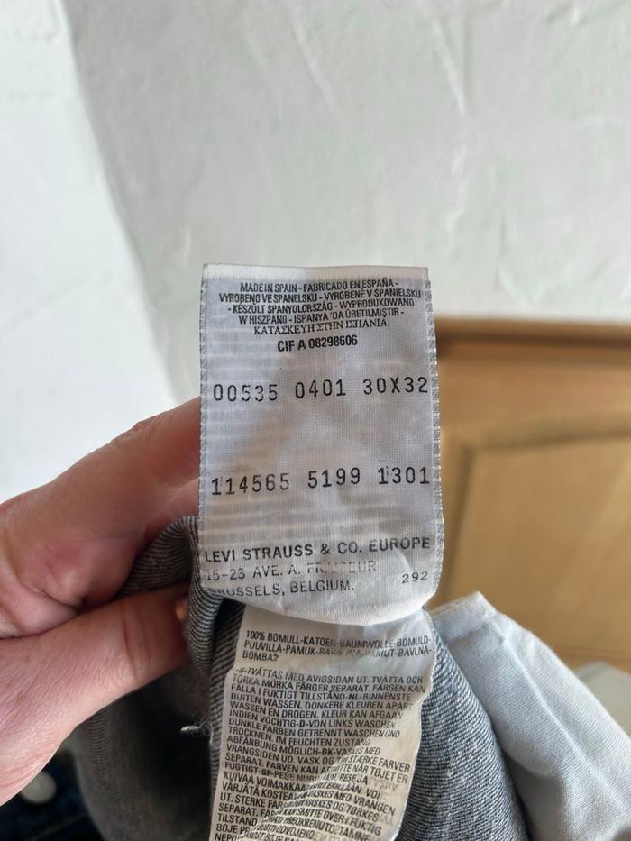 Jean bleu Levi’s modèle 535 - taille 40 - photo numéro 4