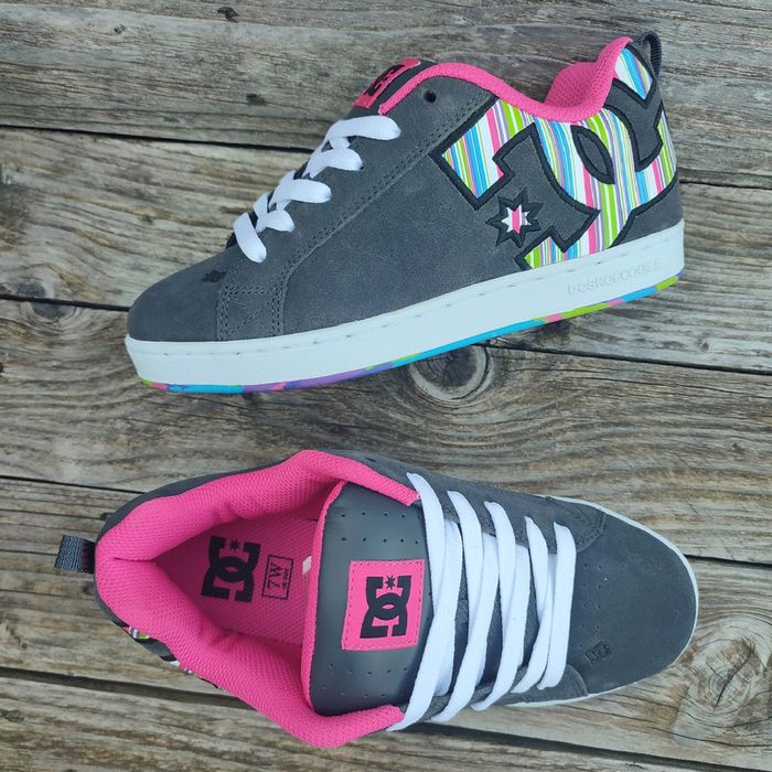 Vintage skateshoes y2k DC Shoes Court Graffik taille 38 - photo numéro 2