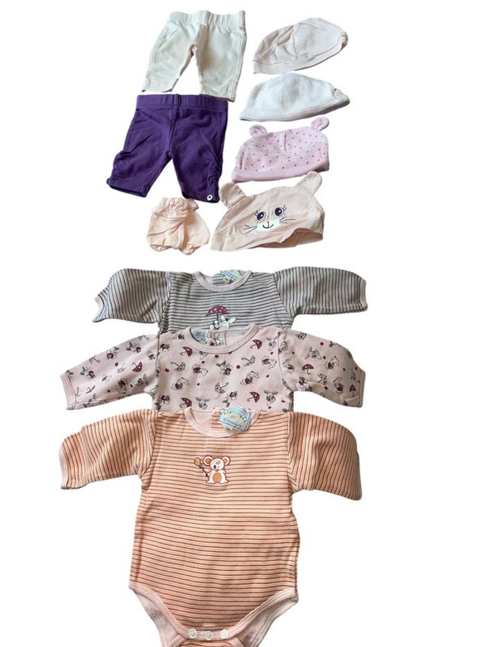 Lot vêtements vingtaine de pièces bébé fille 1 mois - photo numéro 4