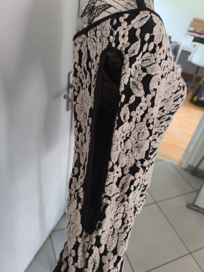 🌸Mini-robe dentelle No Excuse 🖤 (T34)🌸 - photo numéro 4