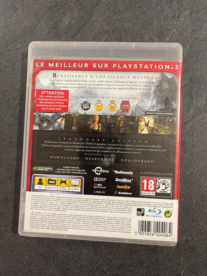 Jeux vidéos PS3 The Elder Scrolls V Skyrim Legendary Edition - photo numéro 2