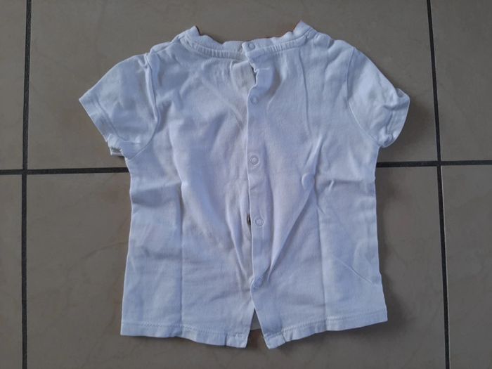 Tee shirt manches courtes garçon 6 mois - photo numéro 2