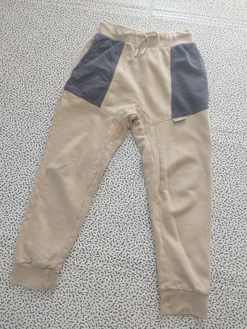 jogging garçon beige crème patch gris taille 8 ans style sport confortable