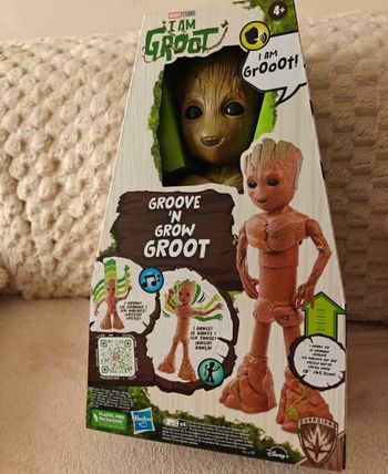 Groot  interactif  danse et grandit