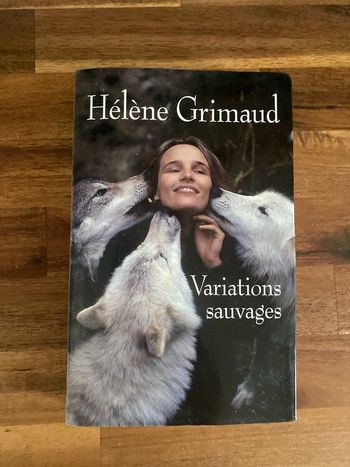 Livre intitulé Variations sauvages