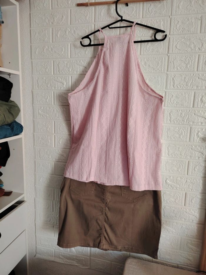 Ensemble jupe kaki, top rose et banane - photo numéro 6
