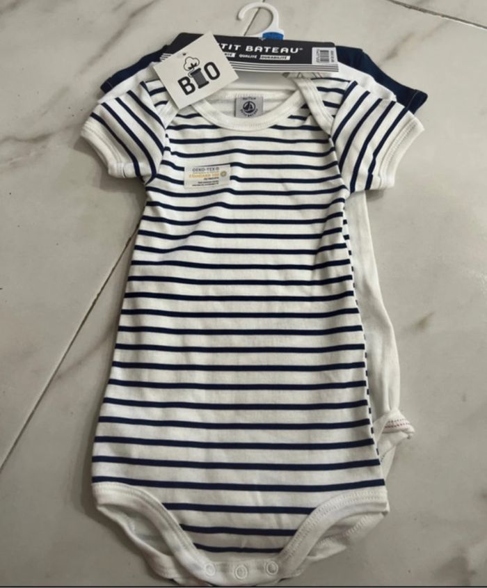Bodies Petit Bateau