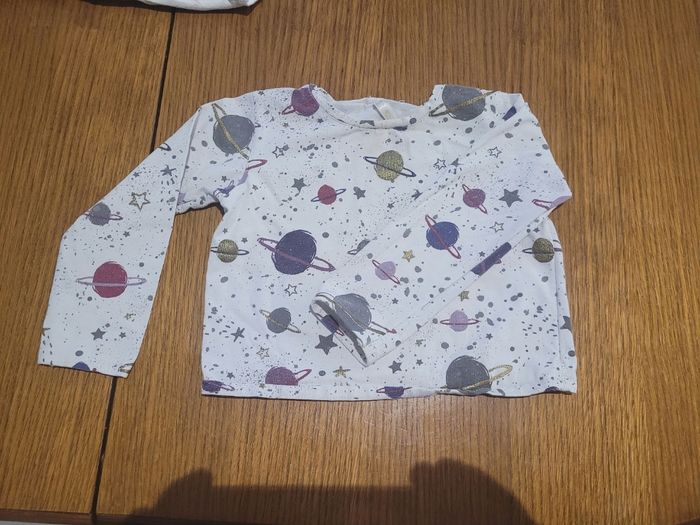 Lit de 4 tee-shirts taille 18 mois - photo numéro 4