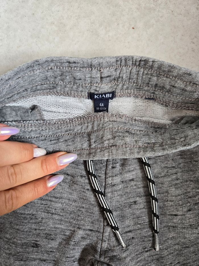 Pantalon jogging kiabi 4 ans - photo numéro 2