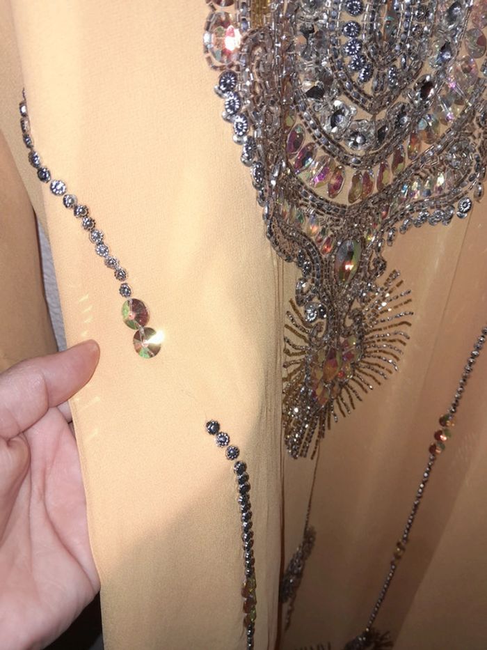 Robe de soirée perlé 💫taille 42💞 - photo numéro 4