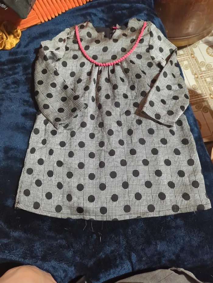 Robe manches longues à pois - photo numéro 2