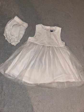 Robe blanche et bloomer petit bateau 6 mois