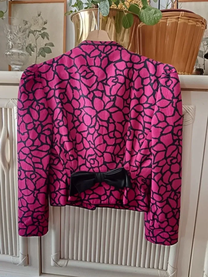Veste courte vintage rose et noir t.36 à 40 - photo numéro 2