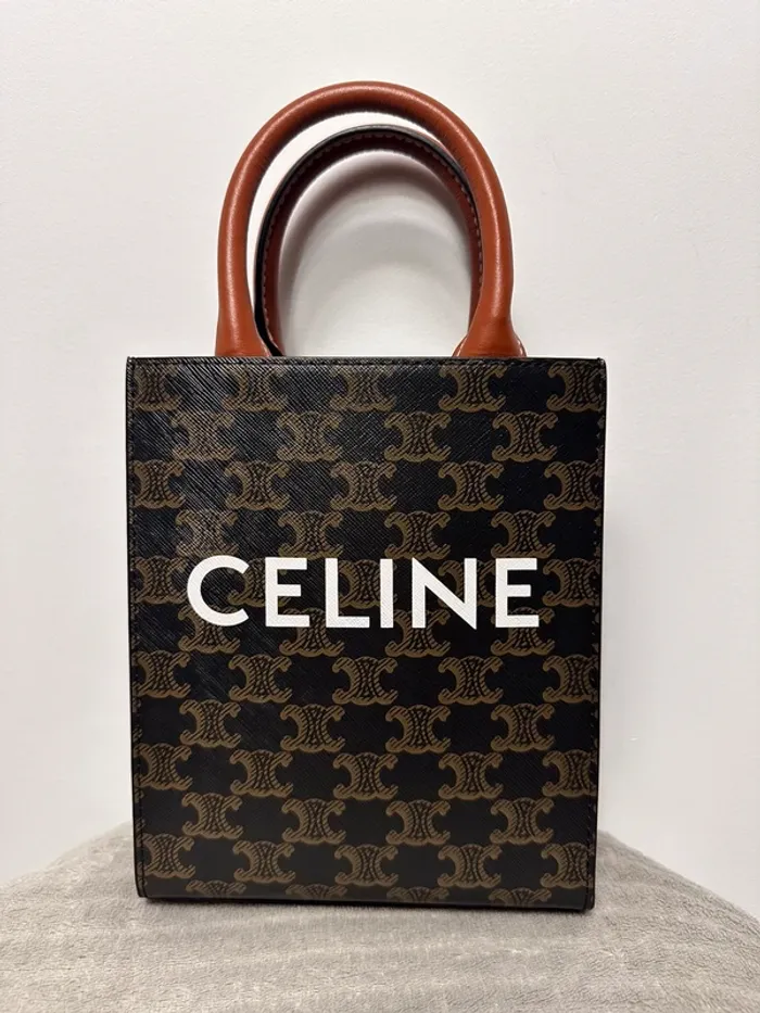 Sac à main Céline monogramme - photo numéro 2