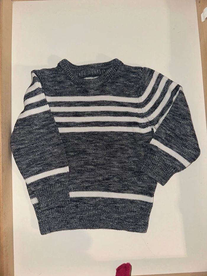 Pull garçon neuf